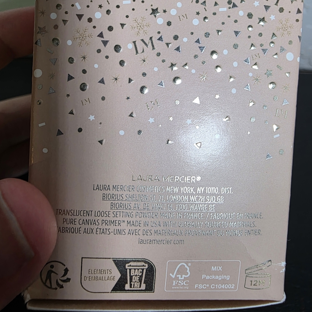 SOLD Laura Mercier Winter Glow Primer Set - Picture 7 of 8